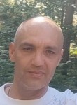 Alberto, 50, Madrid