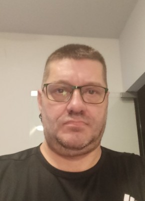 Jhonny из Oostmalle 49 лет