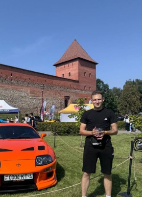 Aleksey, 33, Belarus, Lida