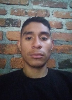 Luis, 22, Estados Unidos Mexicanos, Paracho de Verduzco
