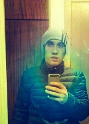 Гена, 28, Россия, Валдай