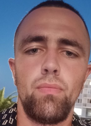 Александр из Адлера 22 года