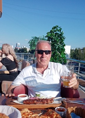 Юрий Кустриюк, 55, Russia, Tula