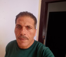 هادي الهادي, 50, Cairo