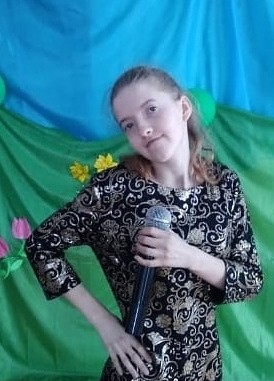 Елена, 24, Россия, Шелаболиха