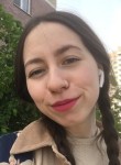 Alena, 23, Moscow