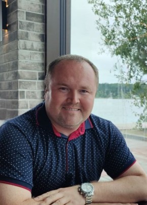 Сергей из Колпино 45 лет