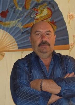 Илья, 64, Россия, Отрадный