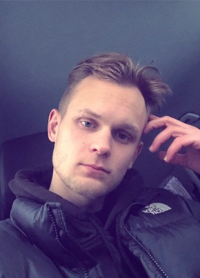 Maksim, 27, Russia, Simferopol