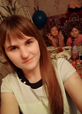 Елена, 38, Россия, Дно