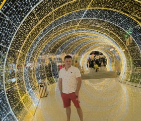 Vladimir, 37, Hurghada