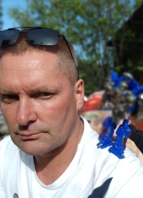 Николай из Архангельска 42 года