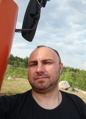 Дмитрий из Москвы 42 года