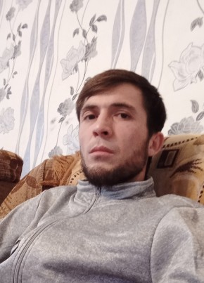Максим, 30, Россия, Людиново