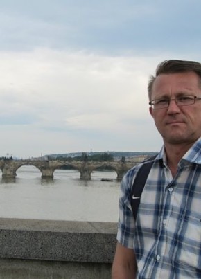 Павел, 51, Россия, Троицк (Московская обл.)