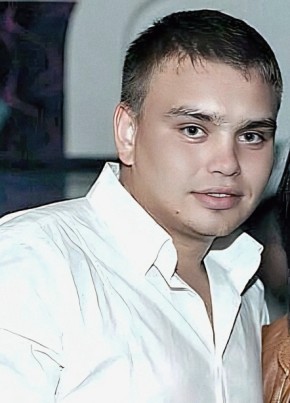 Андрей из Chişinău 35 лет