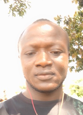 Abdul Kamara Rak, 34, Sierra Leone, Freetown