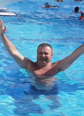 Aleks из Екатеринбурга 53 года