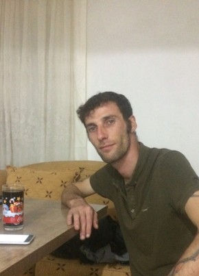 Mustafa, 36, Türkiye Cumhuriyeti, Balıkesir