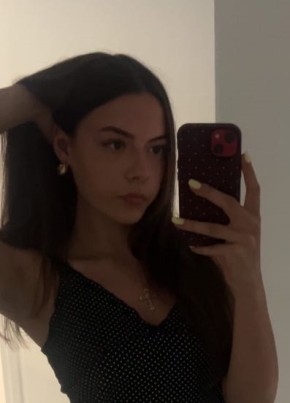 Лилия из Саратова 19 лет