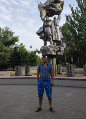 Максим из Киров (Кировской обл.) 36 лет