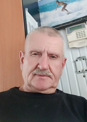 Михаил, 68, Україна, Київ