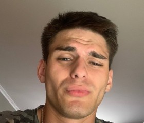 Emir, 22, Orel