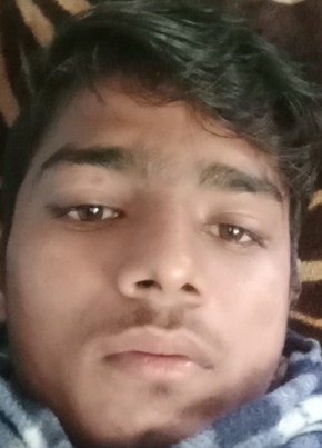 Aamir, 18, India, Bangaon (Bihar)