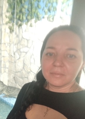 Оксана из Нижнего Тагила 42 года