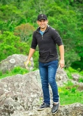 Charles из Blumenau 37 лет