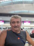 Юрий, 68 лет, Москва
