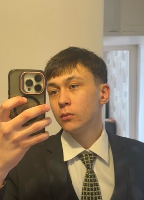 Кирилл из Улан-Удэ 19 лет