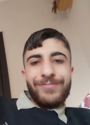 Mehmet K, 23, Türkiye Cumhuriyeti, Nevşehir