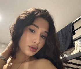 Darina, 18, Brussels