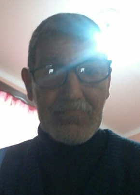 Bassaid, 60, People’s Democratic Republic of Algeria, Tizi Gheniff