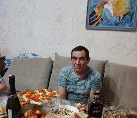 Anatoliy, 58, Vagay