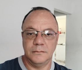 Mario, 55, Contagem