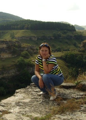 Elena, 46, Россия, Ростов-на-Дону