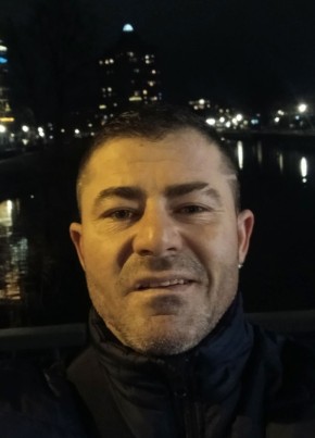 CATALIN из Gainsborough 39 лет