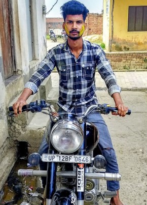 Abhishek Kumar, 21, India, Muzaffarnagar