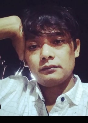 Bambang, 18, Indonesia, Surakarta
