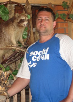 Алексей, 45, Россия, Суворов
