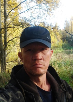 Денис, 47, Россия, Ожерелье