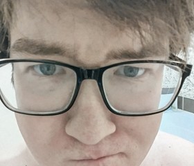 Radmir, 21, Ufa
