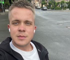 Evgeniy, 27, Kapan