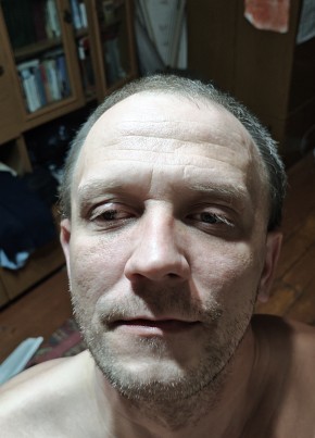 Александр из Верхней Салды 44 года