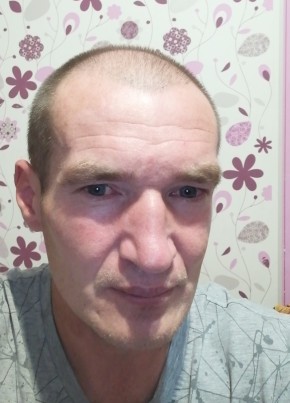 Валерий, 40, Россия, Заречный (Свердловская обл.)