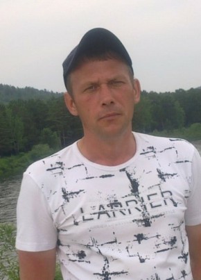 Евгений из Новосибирска 47 лет