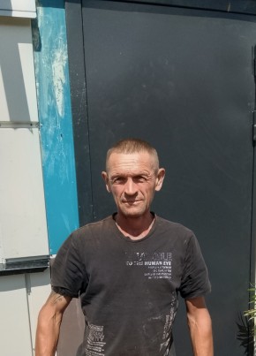Роман из Липецка 45 лет