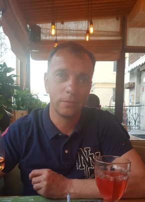 Dmitriy, 55, Russia, Gatchina